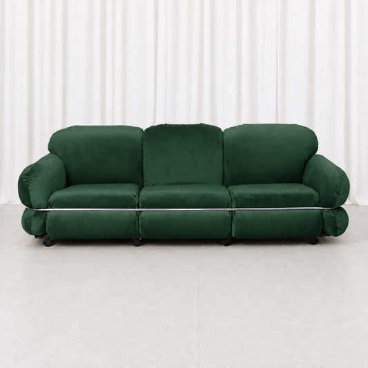 Hannibal sohva – Isku, Designed by Kurt Hvitsjö ja Custom Upholstery