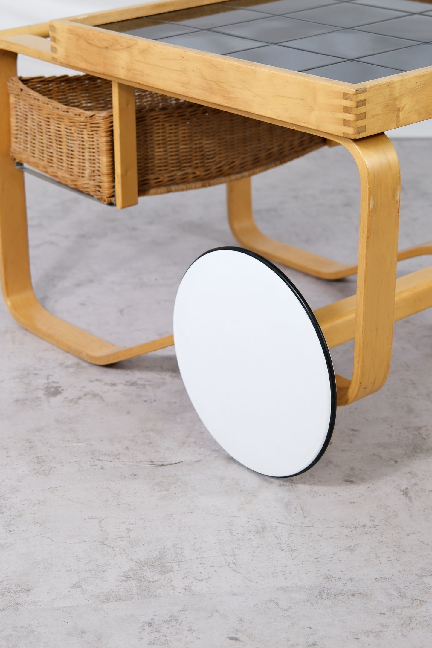 Serving Trolley Model 900, Alvar Aalto, Artek, 1980s/90s