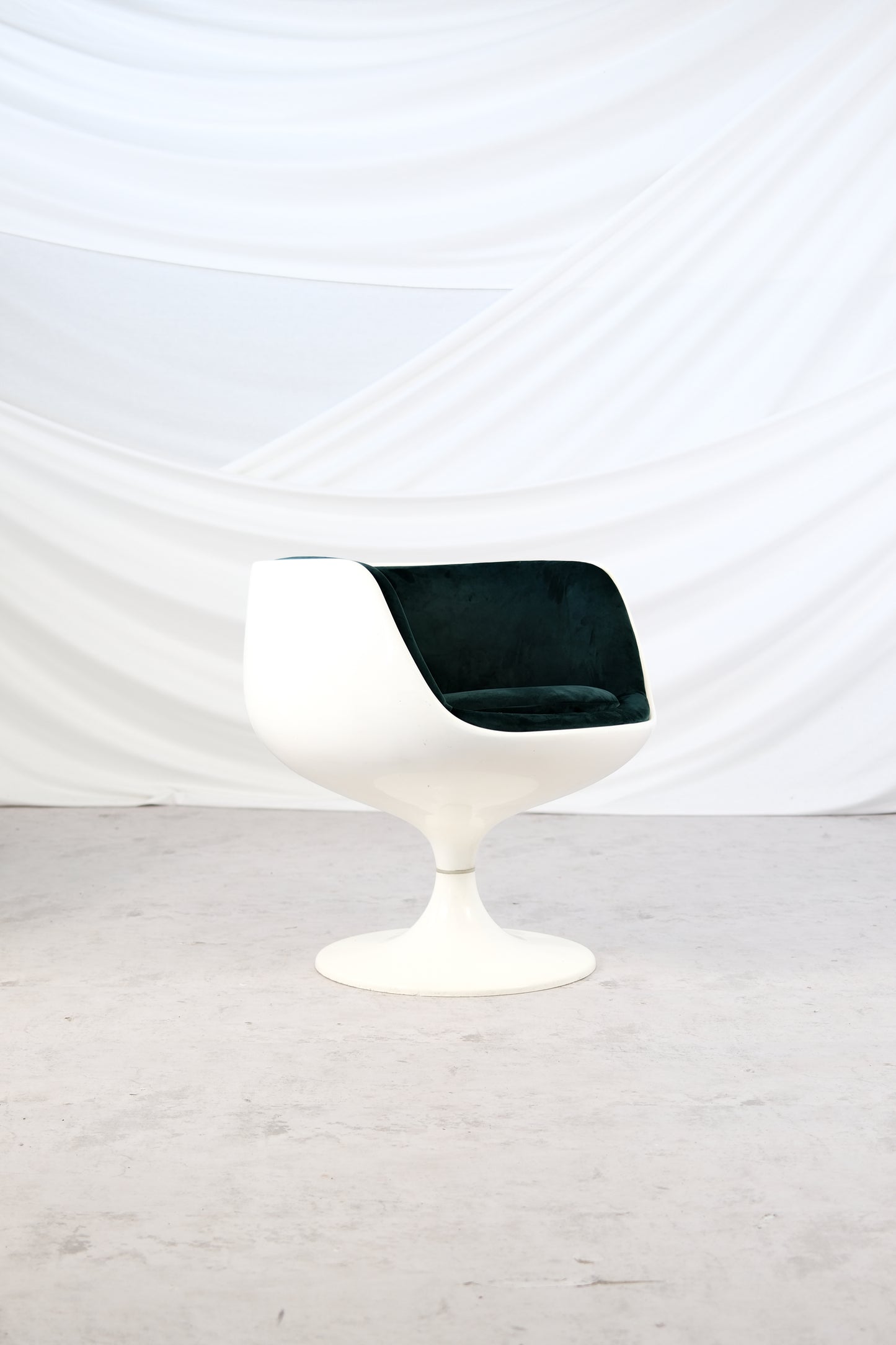 Eero Aarnio ‘Cognac’ Chairs in Emerald Green Velvet