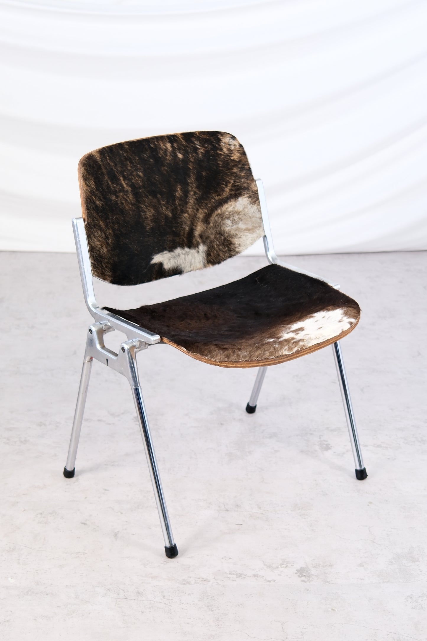 DSC 106 Chairs by Giancarlo Piretti for Castelli