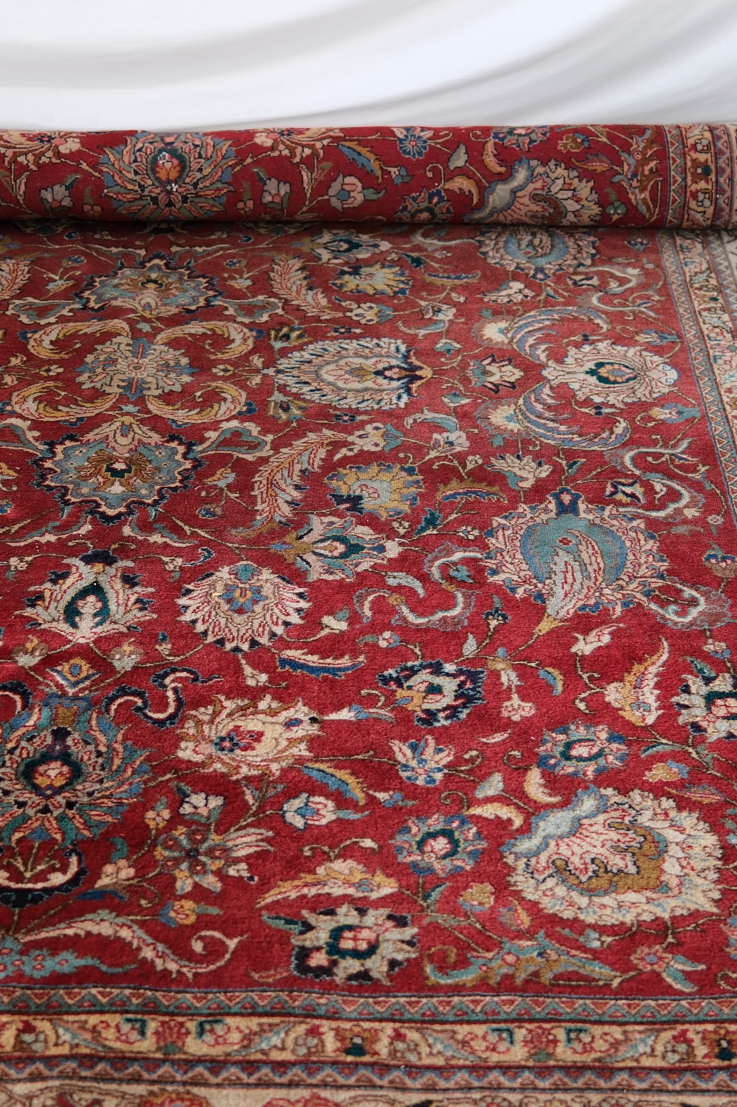Large Hand-Knotted Persian Rug 360 × 260 cm