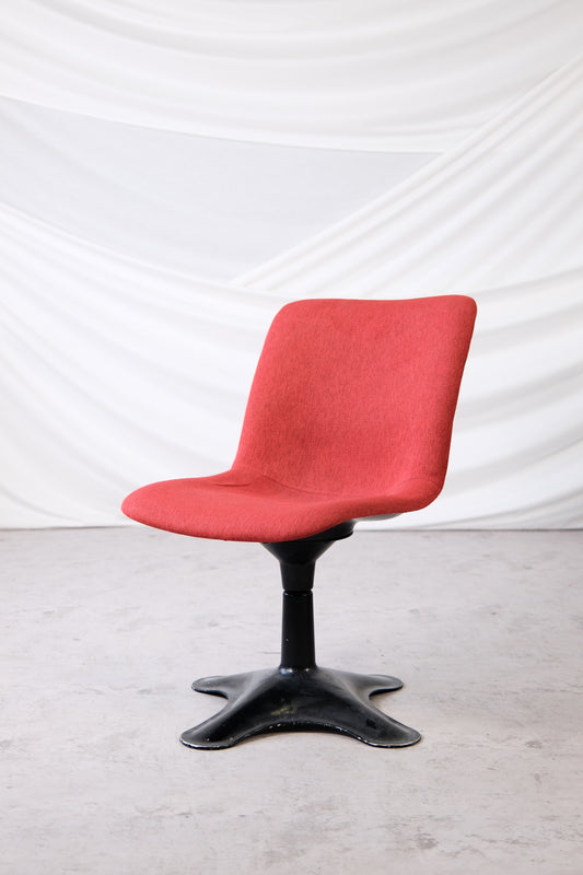 Yrjö Kukkapuro Junior 415 chairs, Haimi 1960s