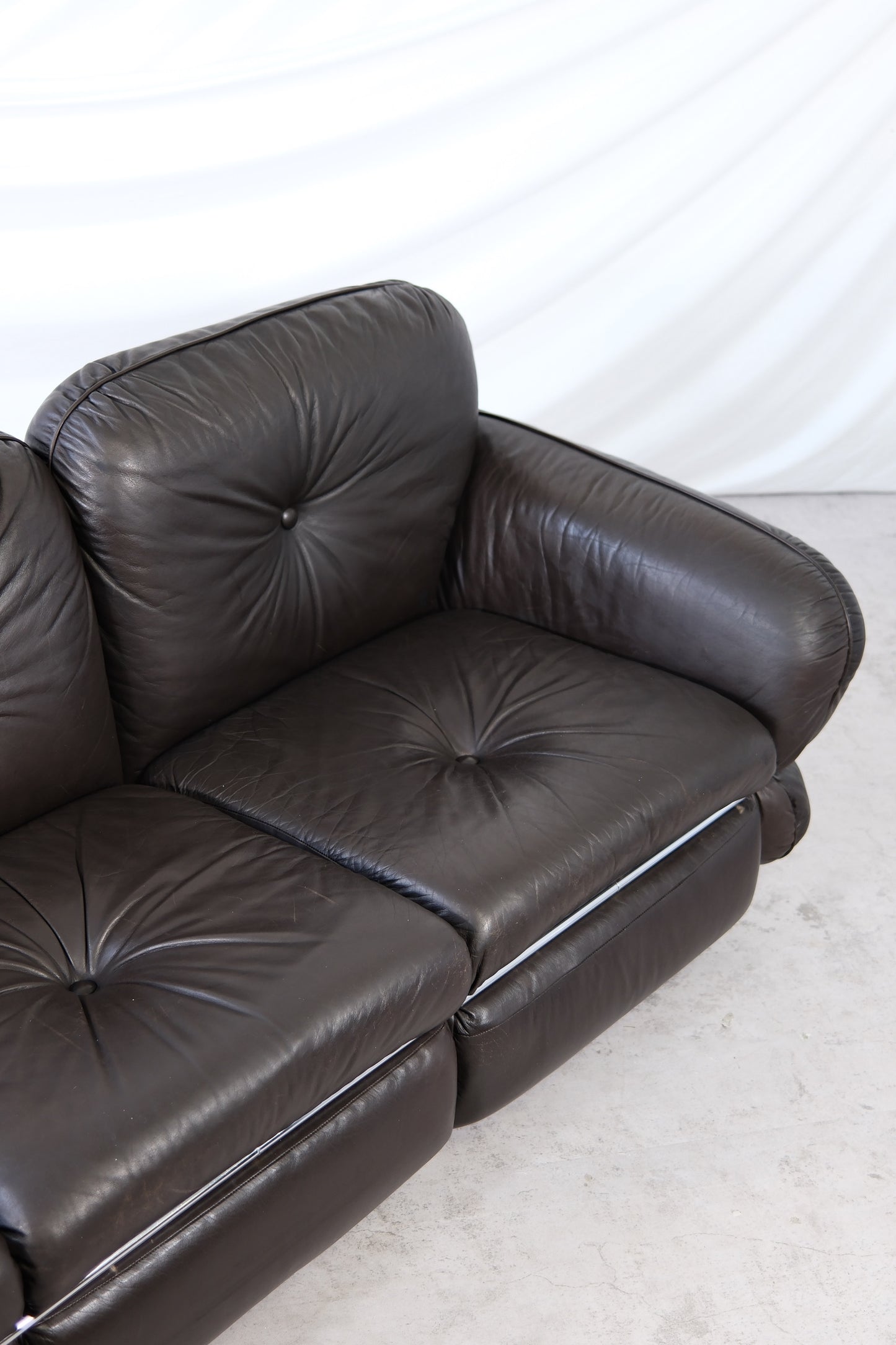 Isku “Hannibal” Brown Sofa by Kurt Hvitsjö