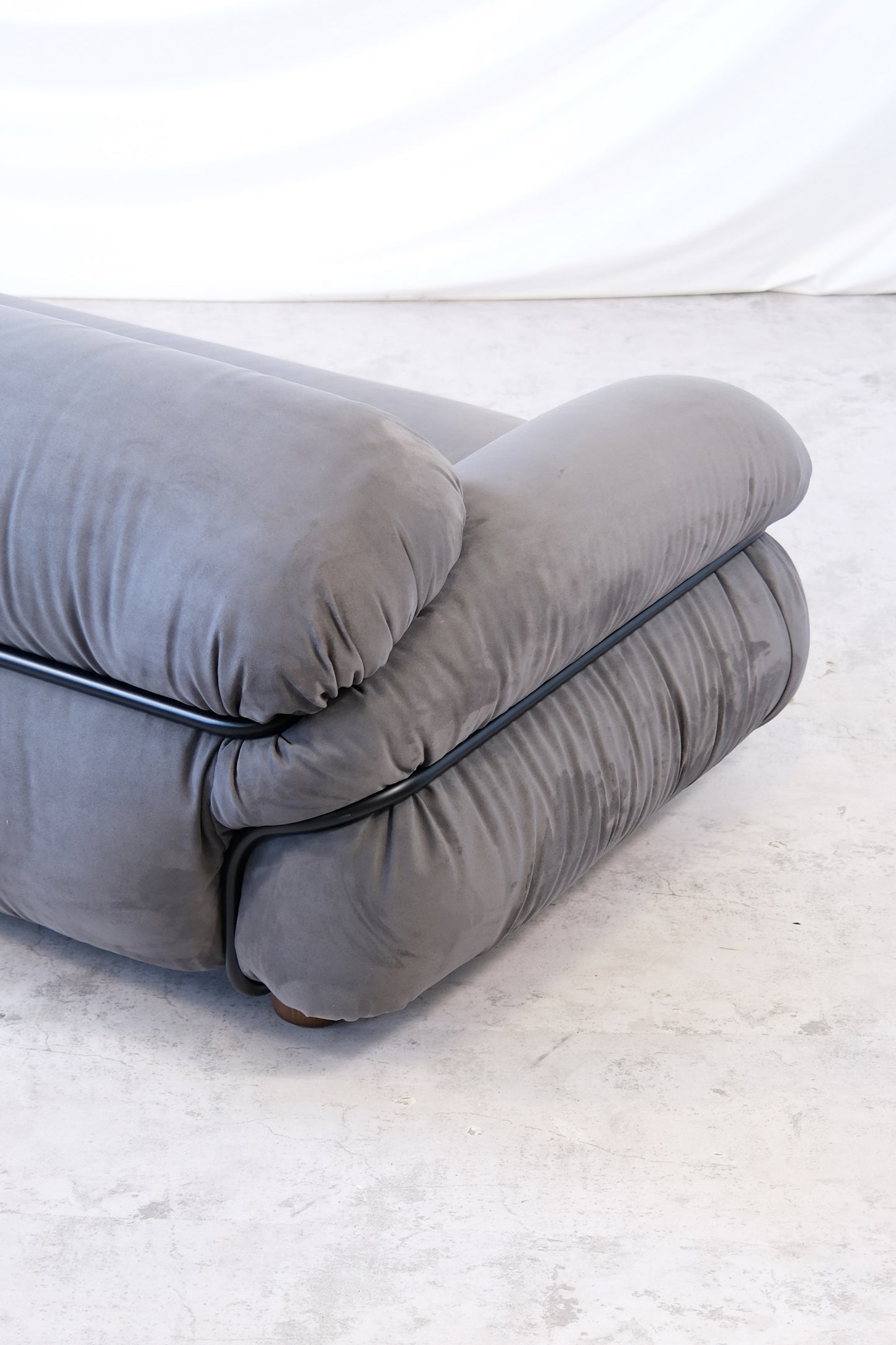 Sesann Sofa by Gianfranco Frattini for Cassina, 3-Seater
