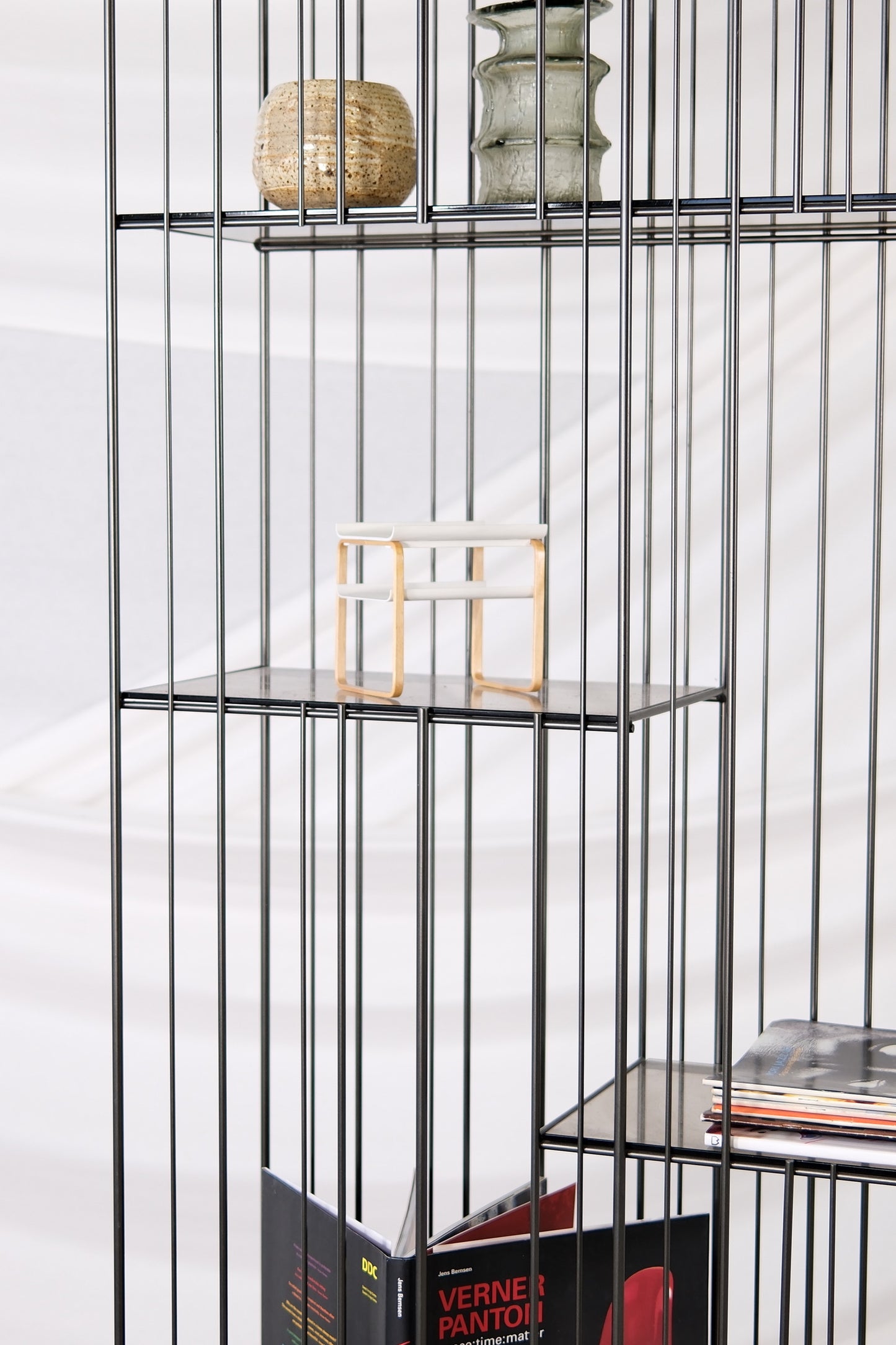 Metrica Bookcase by CtrlZak for Mogg