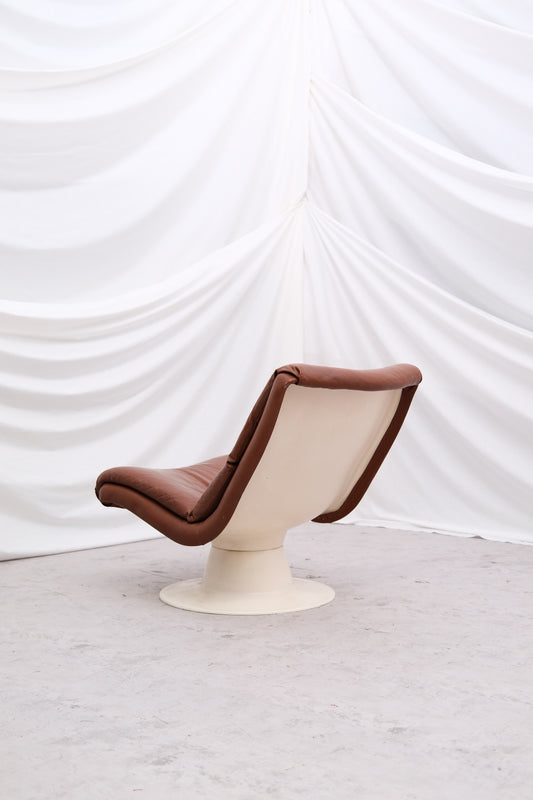Yrjö Kukkapuro Saturnus Armchair in Brown Leather