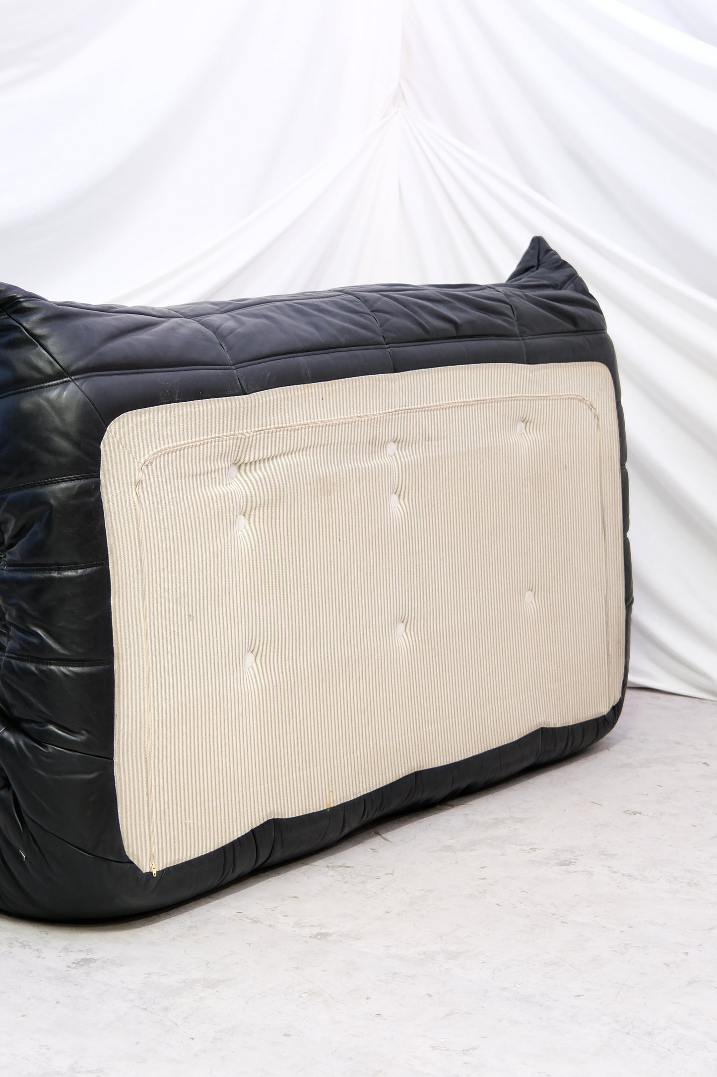 Vintage Ligne Roset Togo 3-Seater Sofa – Black Leather