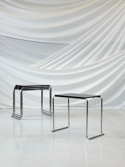 アルヴァ・アアルト作、アルテック パイミオ 806 サイドテーブル