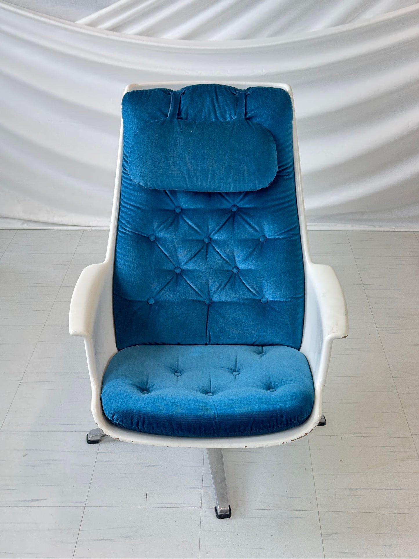 Tellus swivel armchair by Alf Svensson and Yngvar Sandström