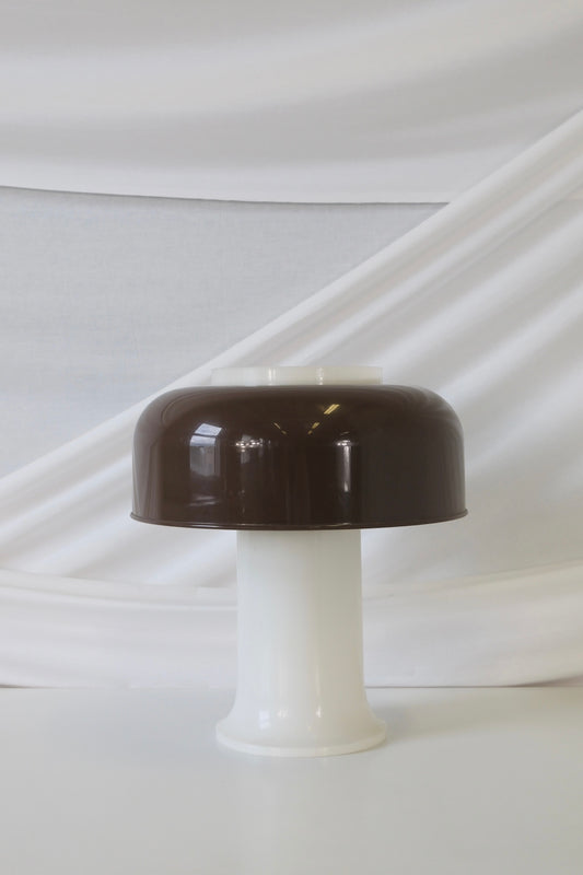 ファガーフルツ スペースエイジ テーブルランプ