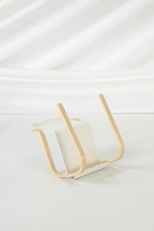 Artek – アルヴァ・アアルト生誕100周年記念 ミニチュア パイミオ チェア、ホワイト (1:5)