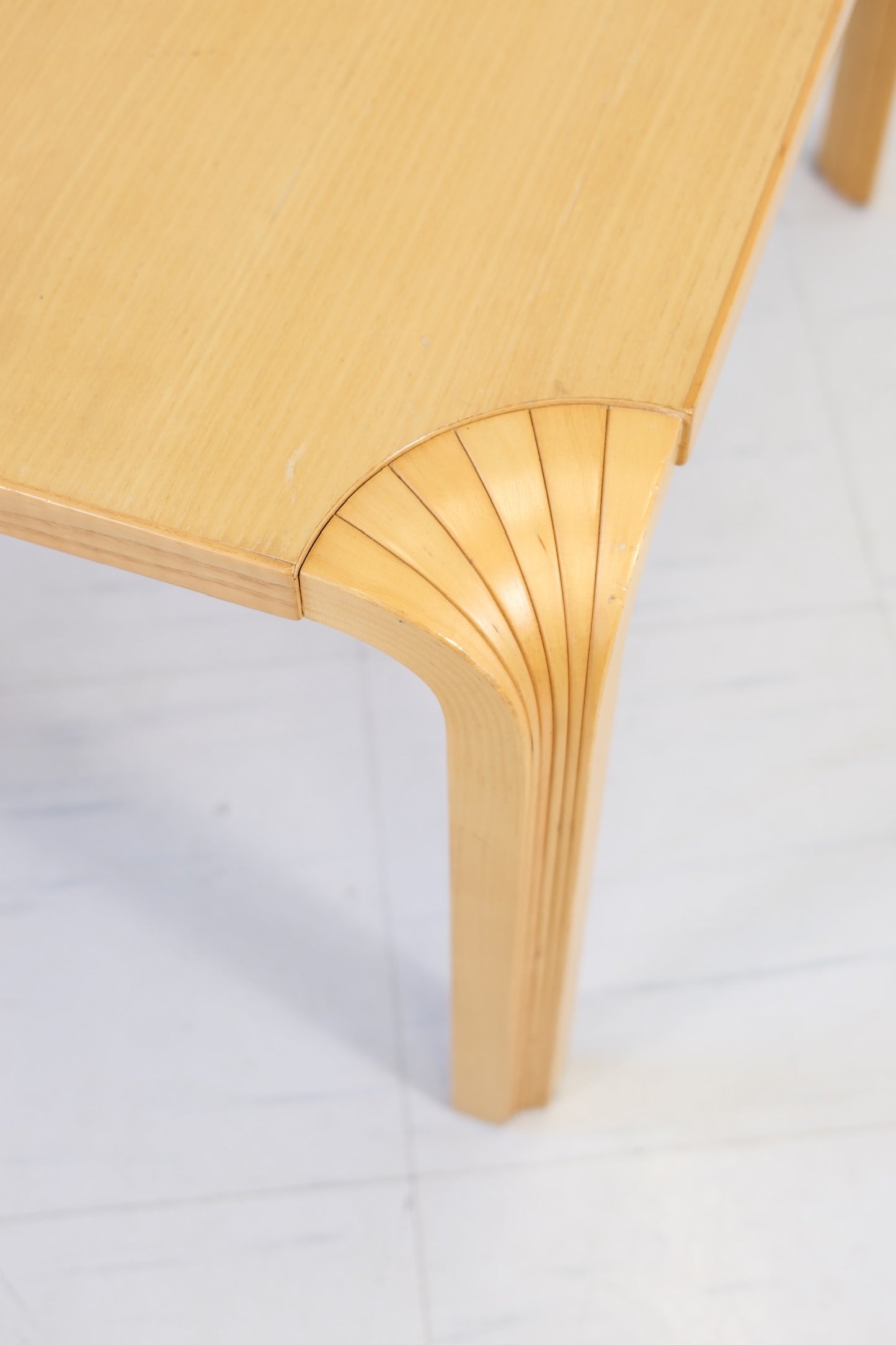Artek X800C 팬 테이블
