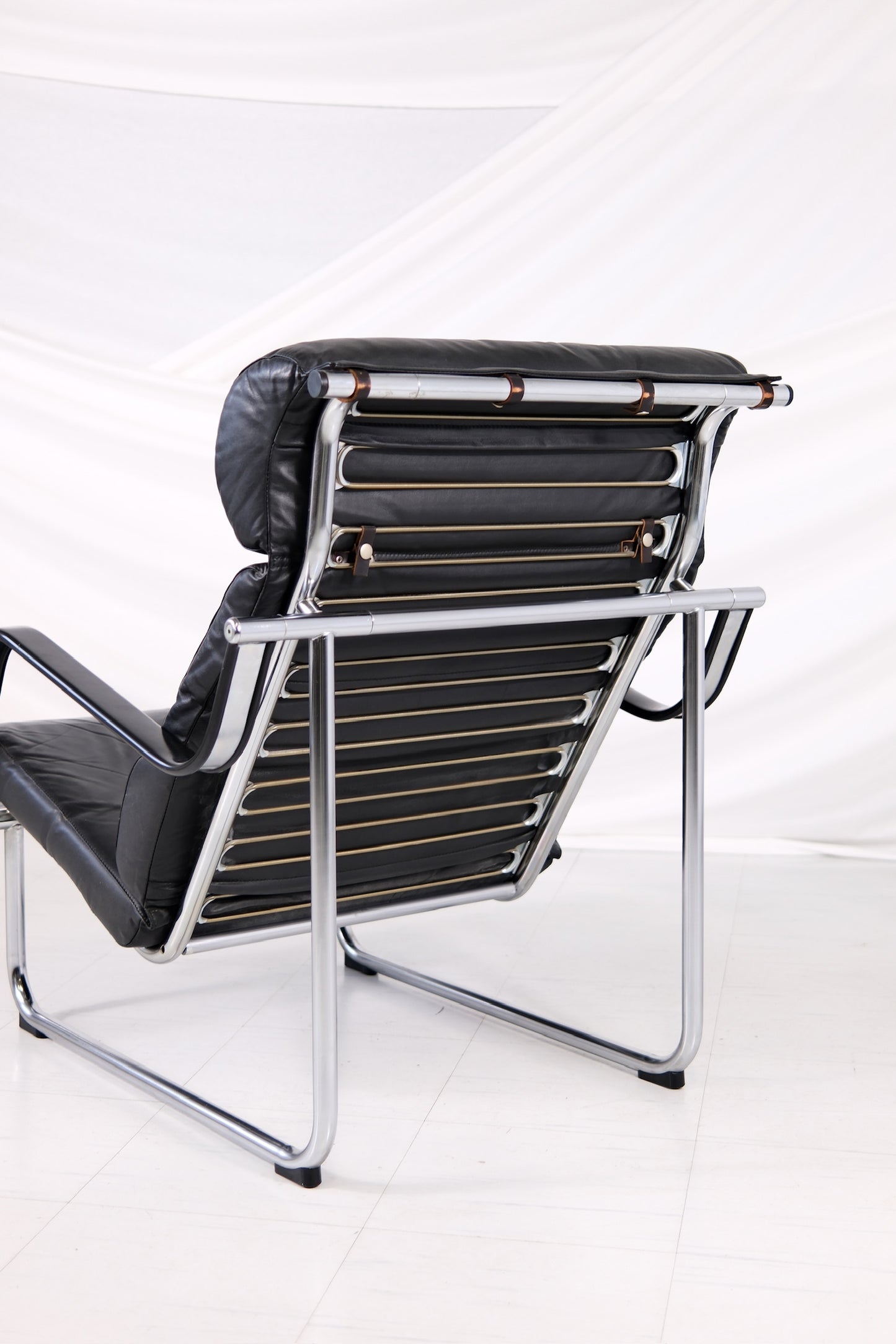 Yrjö Kukkapuro Remmi Armchair