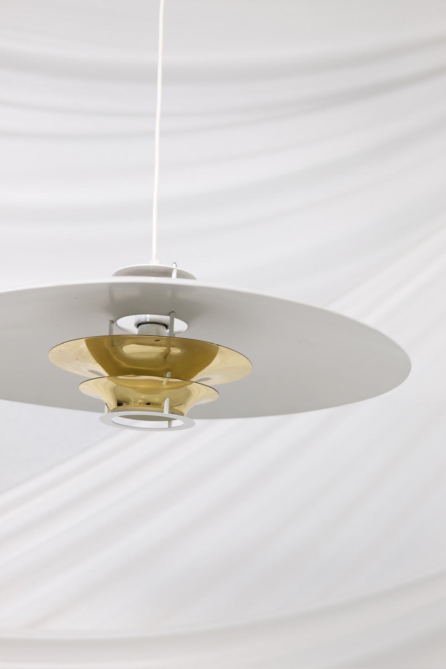 Valaisinpaja, Juha Leiviskä 341 Ceiling Lamp Brass Accents