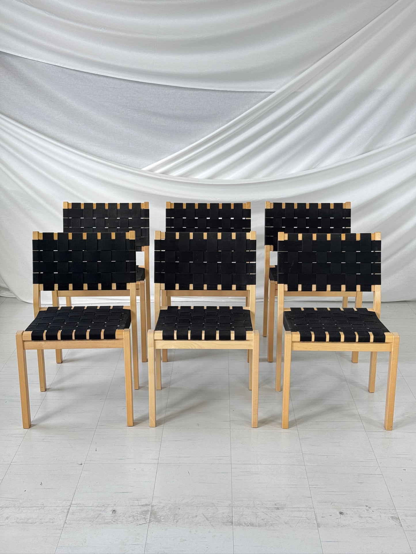 アルヴァ・アアルト作 アルテック モデル611チェア