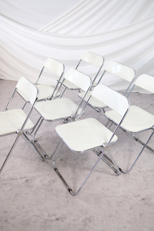 ジャンカルロ・ピレッティがアノニマ・カステッリのためにデザインした、1970年代の象徴的なプリア折りたたみ椅子