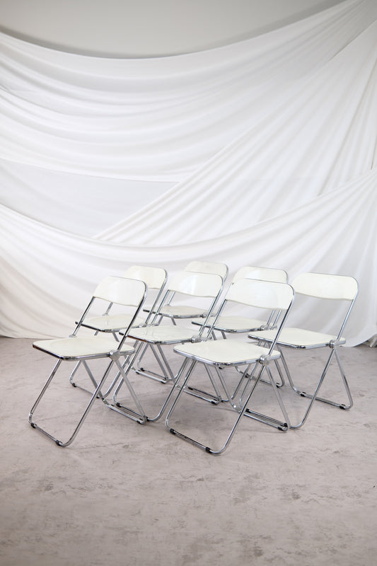 ジャンカルロ・ピレッティがアノニマ・カステッリのためにデザインした、1970年代の象徴的なプリア折りたたみ椅子