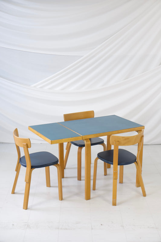 Artek DL82 ドロップリーフ テーブル セット OY HUONEKALU- JA RKENNUSTYTEHDAS AB、1950/1960 年代