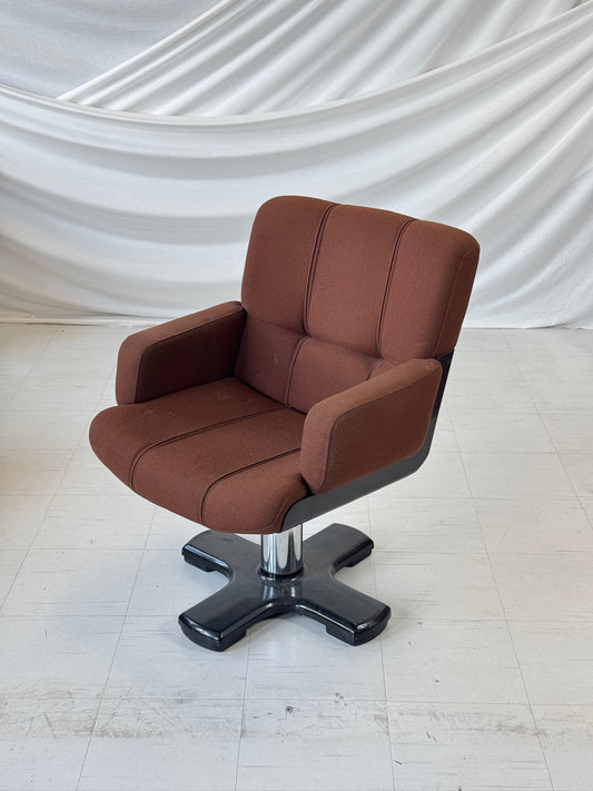 カリ・ペッカ・ヴァロリンタのノーチラスチェア