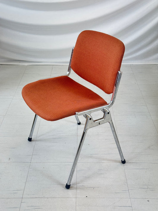 ジャンカルロ・ピレッティによるカステッリ社製DSC 106チェア90脚セット