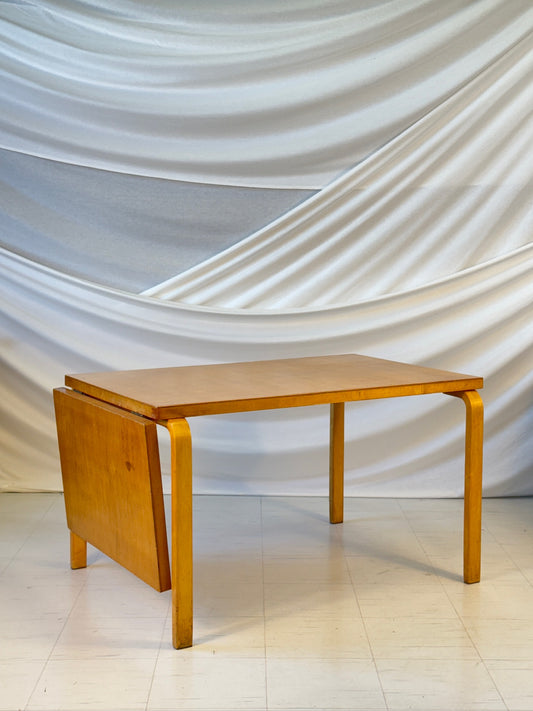 Alvar Aalto Drop-Leaf Dining Table 1940s–50s