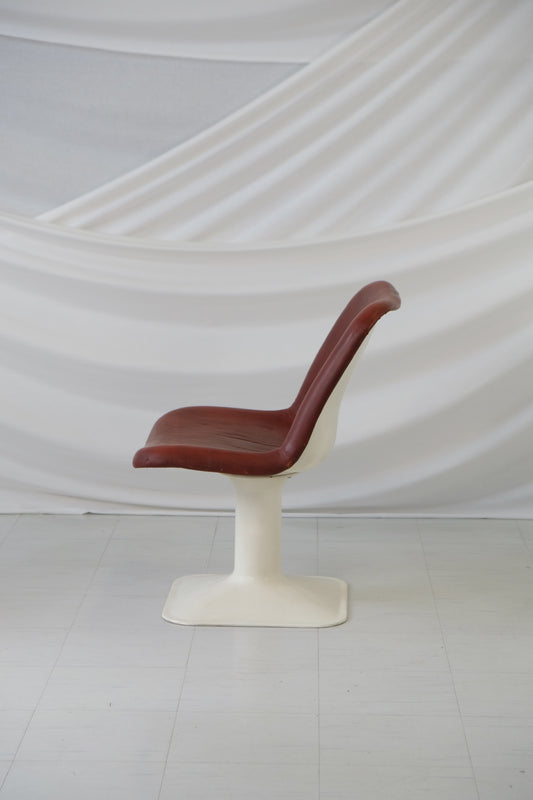 Yrjö Kukkapuro ビッグジュニアチェア