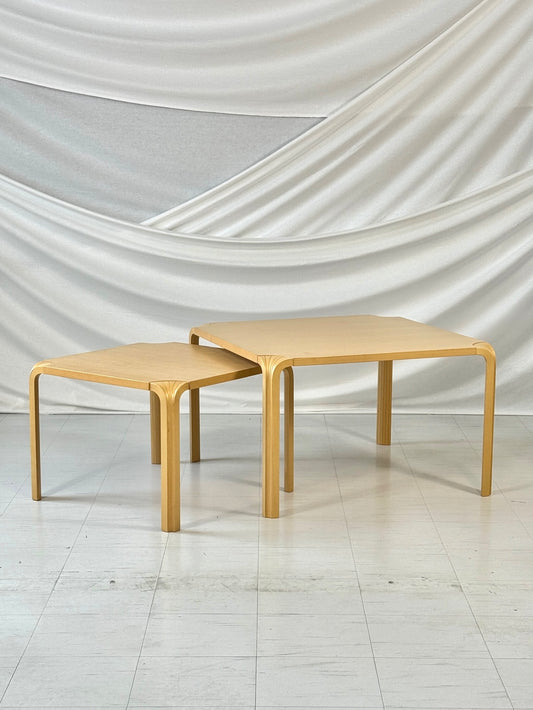 Artek ファンテーブル x800b & x800c