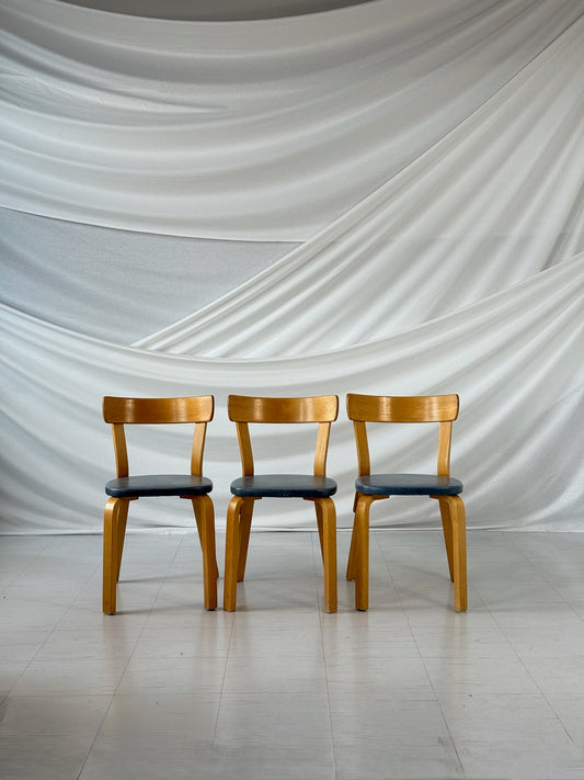 アルヴァ・アアルト作 アルテック69チェア(3脚セット)