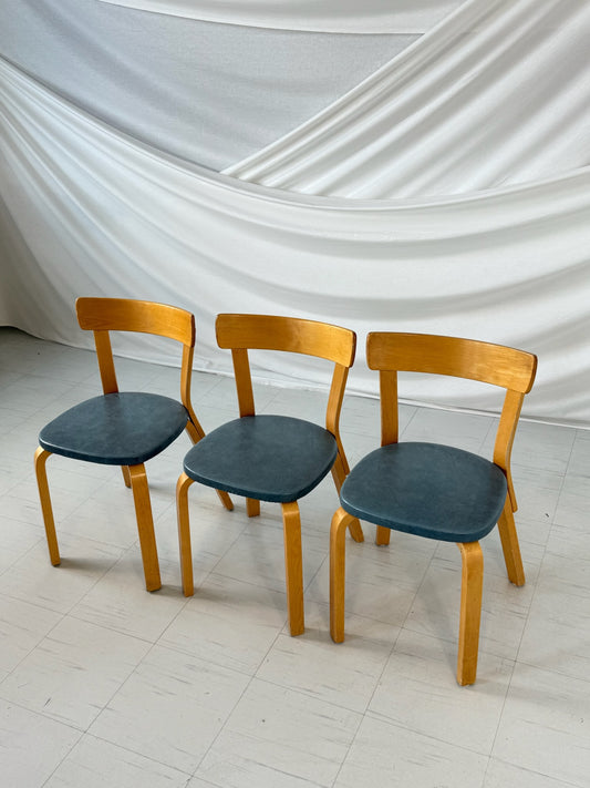 アルヴァ・アアルト作 アルテック69チェア(3脚セット)