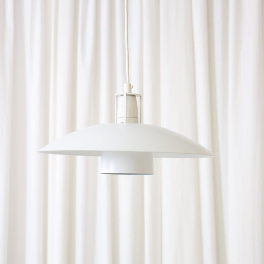 Juha Leiviskä JL340 Pendant Lamp for Valaisinpaja, juha Leiviskä JL340 white pendant lamp, front view