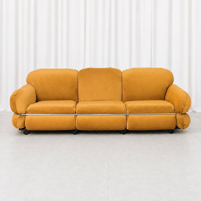 Hannibal sohva – Isku, Designed by Kurt Hvitsjö ja Custom Upholstery