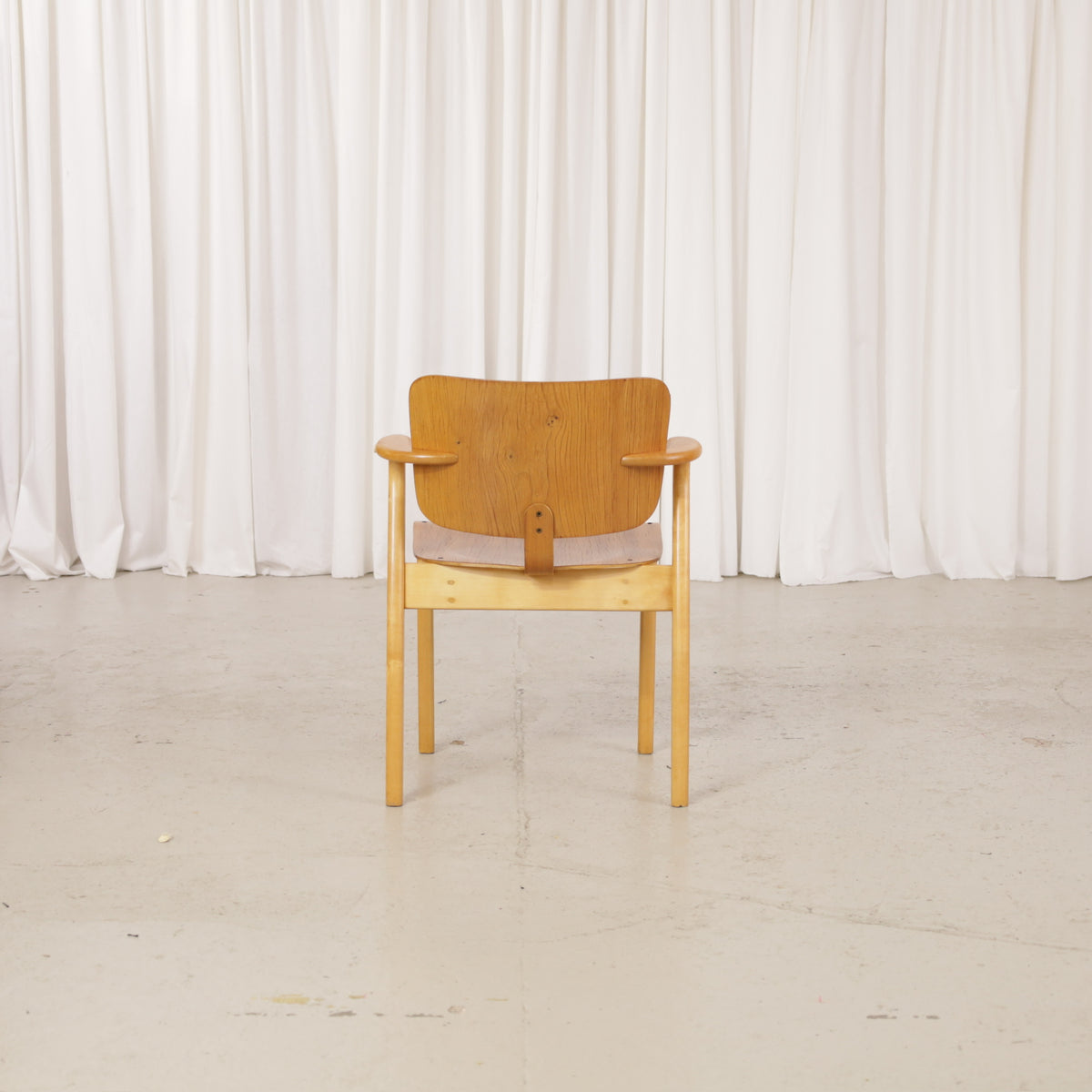 1950s Domus Chair with Oak Veneer by Ilmari Tapiovaara, domus chair, rear view