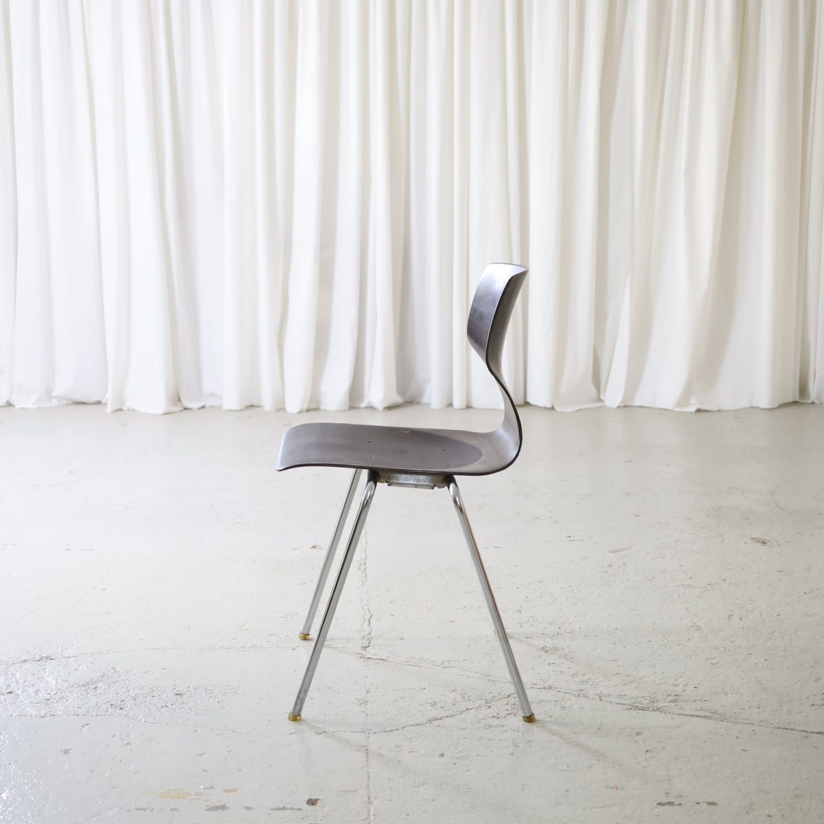 1970s Flötotto Pagholz Stacking Chair, vintage Flötotto Pagholz stacking chair side view