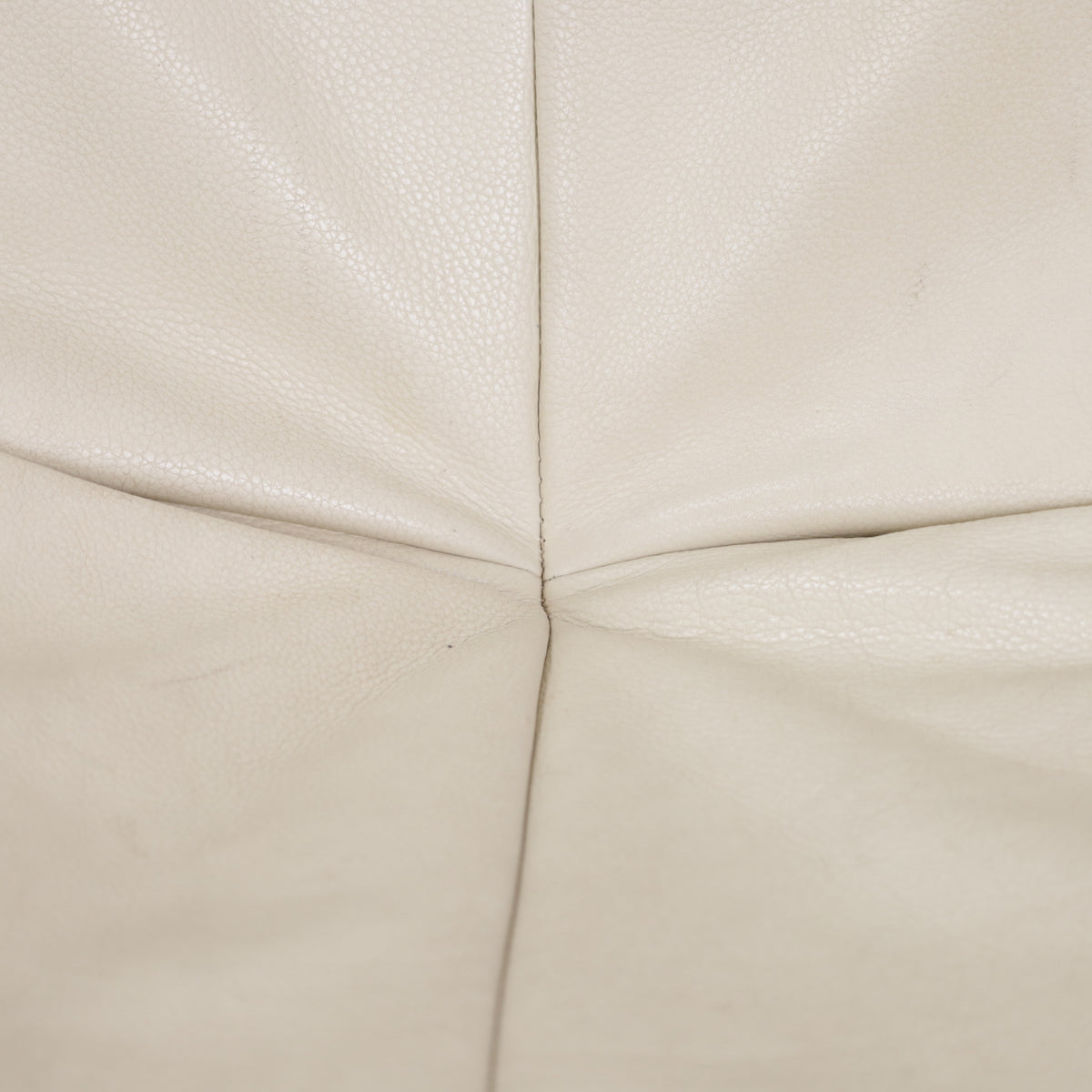 Yoko sofa cream leather upholstery detail