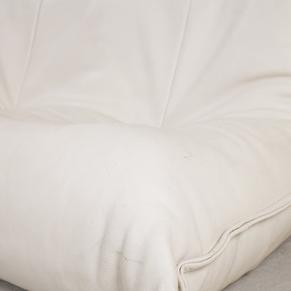 Seat and backrest detail of cream leather Yoko sofa