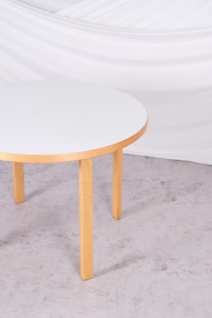 Artek 90A Table