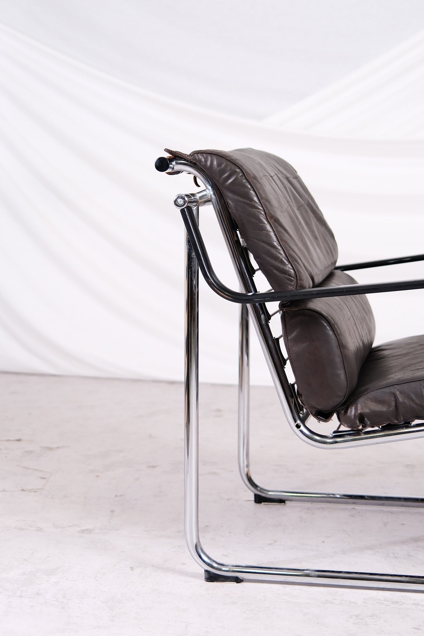 Remmi Armchairs by Yrjö Kukkapuro for Avarte Brown Leather