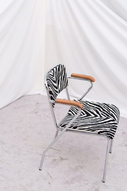Set of 6 Vintage Tubular Steel Chairs with Zebra Upholstery