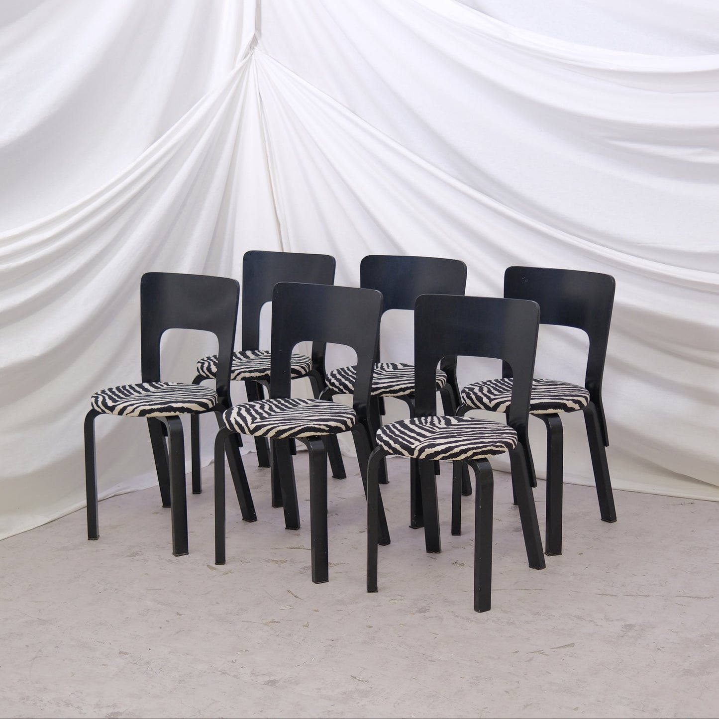 Alvar Aalto Artek Chair 66 Set of 6 | Black with Zebra Upholstery
