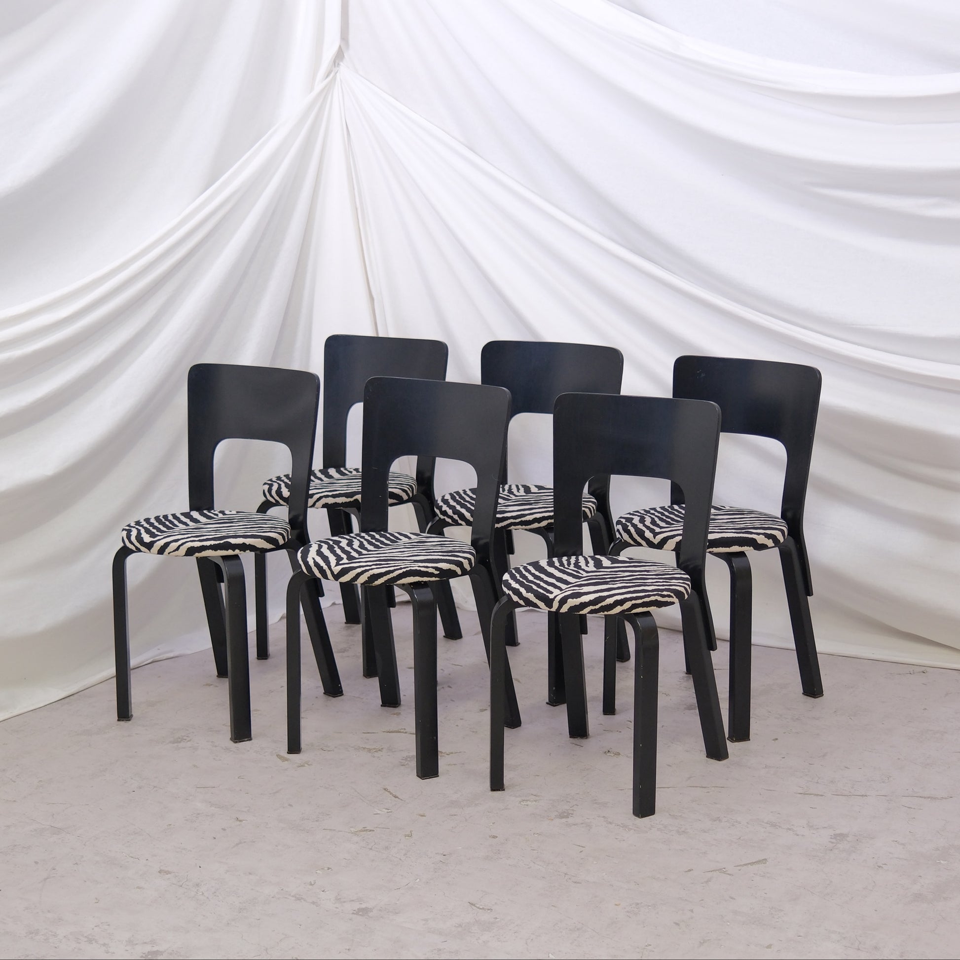 Alvar Aalto Artek Chair 66 Set of 6 | Black with Zebra Upholstery
