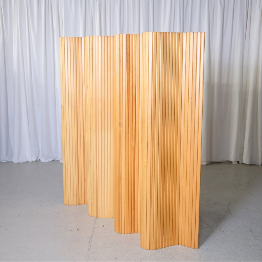 Alvar Aalto Artek Screen 100 room divider with flexible slat construction and warm patina