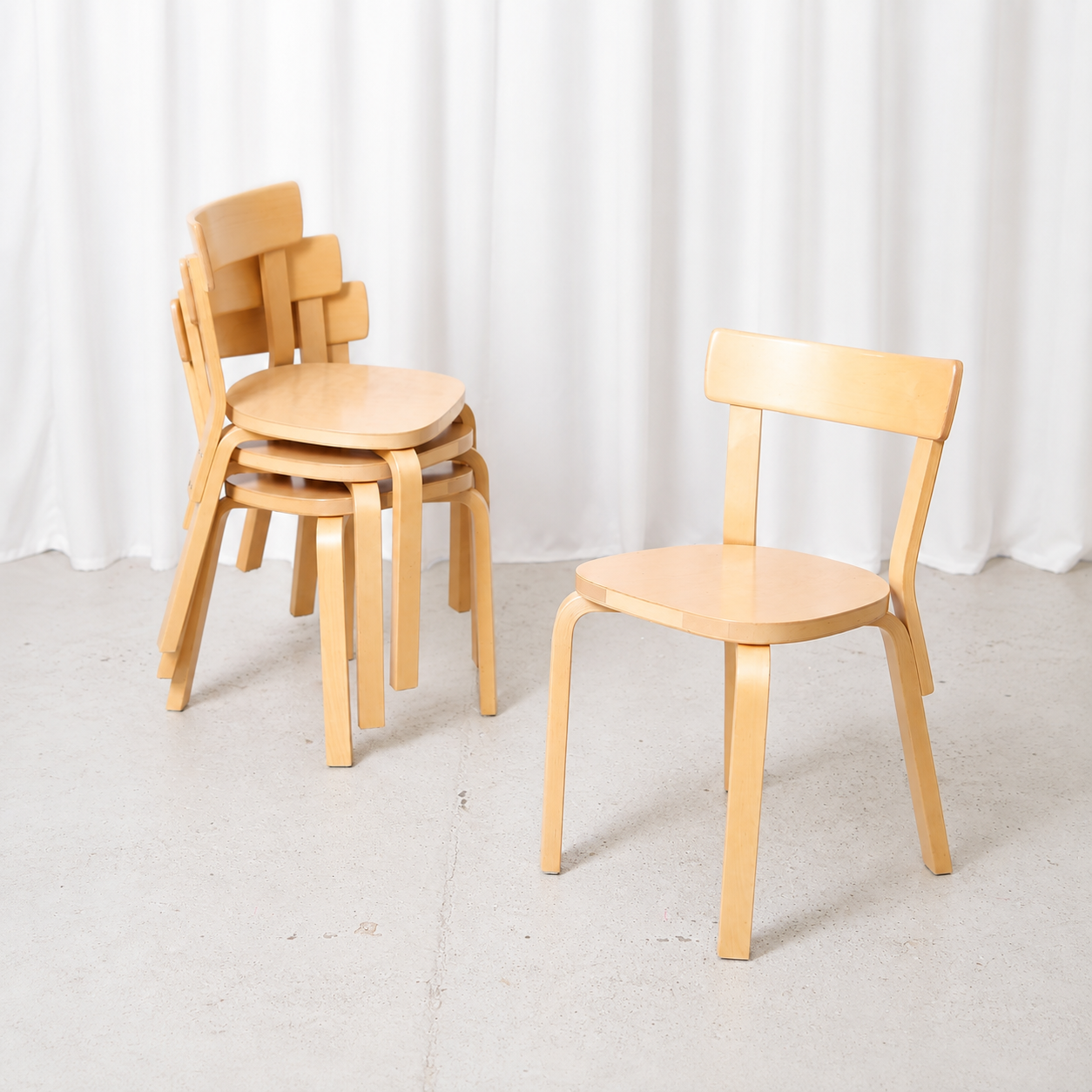Vintage Artek Chair 69 in natural birch, designed by Alvar Aalto in 1935. Classic Finnish design in good vintage condition.