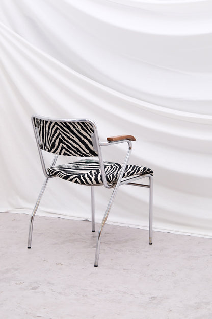 Set of 6 Vintage Tubular Steel Chairs with Zebra Upholstery
