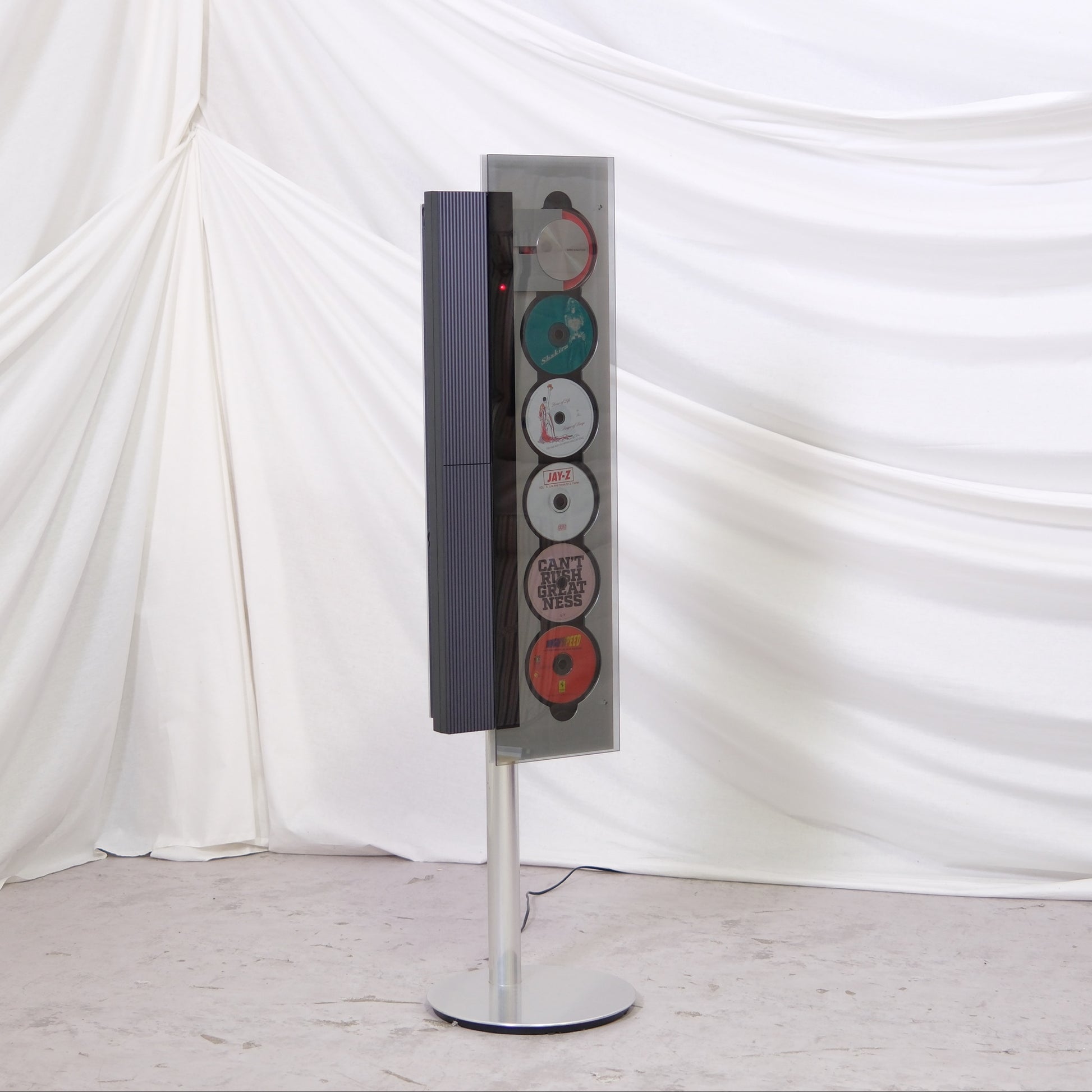 Bang and Olufsen Beosound 9000 MK3 6 CD changer with original aluminum floor stand.