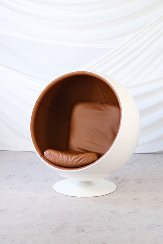 Eero Aarnio Ball Chair with Brown Leather Upholstery