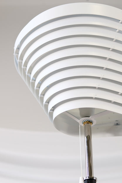 Artek A805 Floor Lamp, Alvar Aalto, Chrome Details