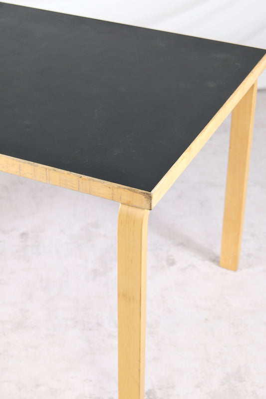 Artek 81B Dining Table with Black Linoleum Top