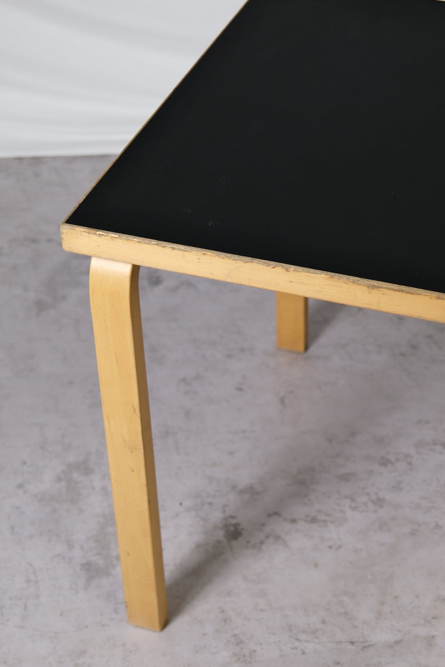 Artek 81B Dining Table with Black Linoleum Top