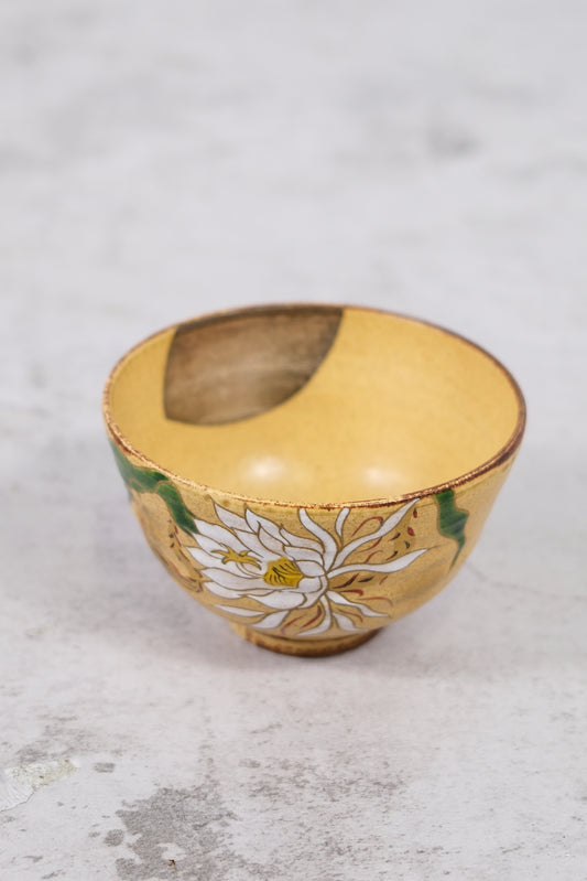 Kyo-yaki Chawan with Hand-Painted Chrysanthemum (with Tomobako)