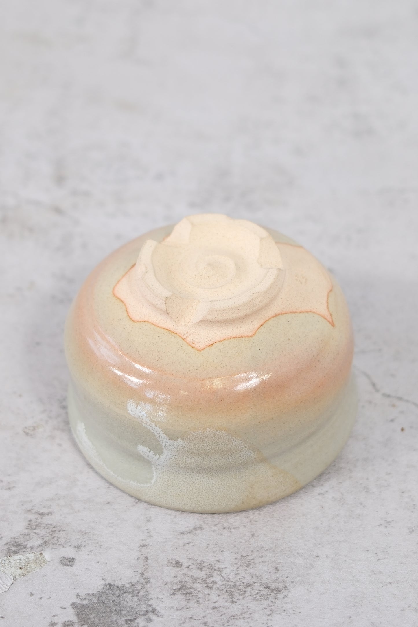 Kyo-yaki Beige Pink Chawan